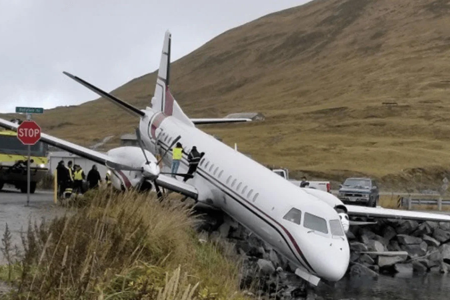 Legal Steps to Take After an Aviation Accident in Los Angeles